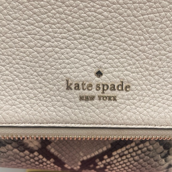 Kate Spade EUC - Picture 4 of 12
